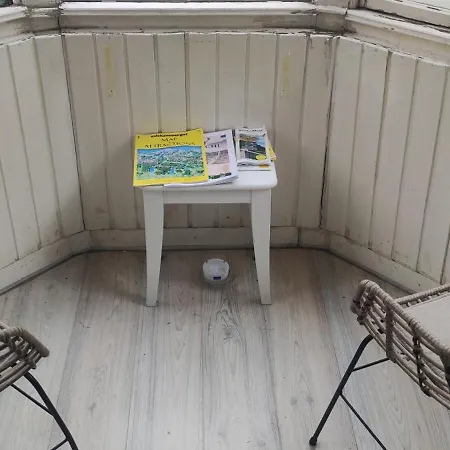 Apartament Zentrale Lage In - 2 *